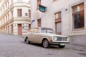 Volvo 142
