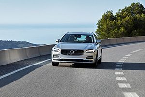 New Volvo V90 location driving