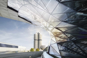 BMW zwiększa inwestycje w nowe technologie