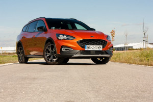 Ford Focus Active 1.5 EcoBoost 182 KM
