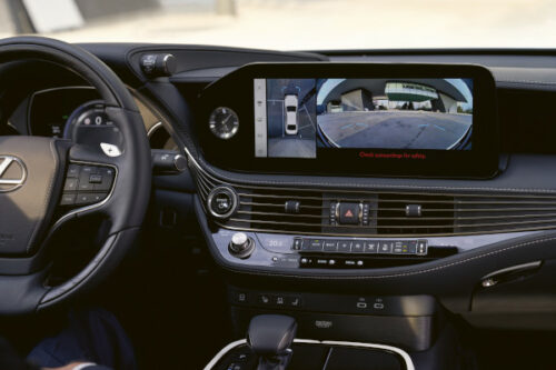 Lexus LS 2023 z nowym systemem multimedialnym