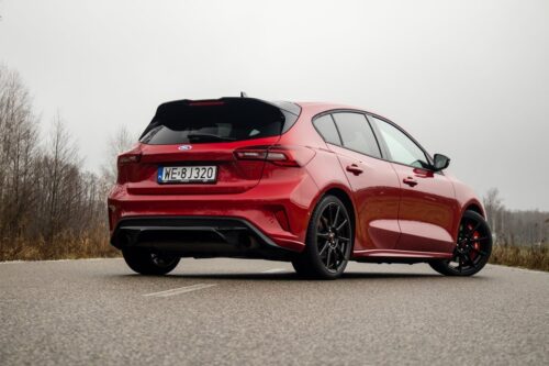 Ford Focus ST X Performance 2.3 EcoBoost 280 KM | TEST