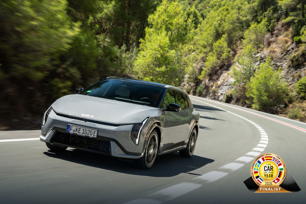 Kia EV4 w finale Car of the Year 2026
