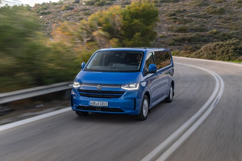 Volkswagen e-Transporter z większym zasięgiem i 4Motion. Pracuje dłużej, ładuje się szybciej