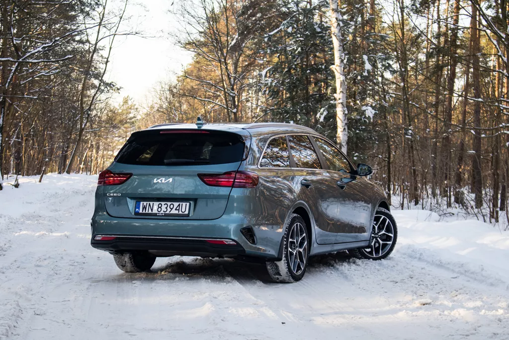 Kia Ceed Tribute 1.5 T-GDI 140 KM DCT