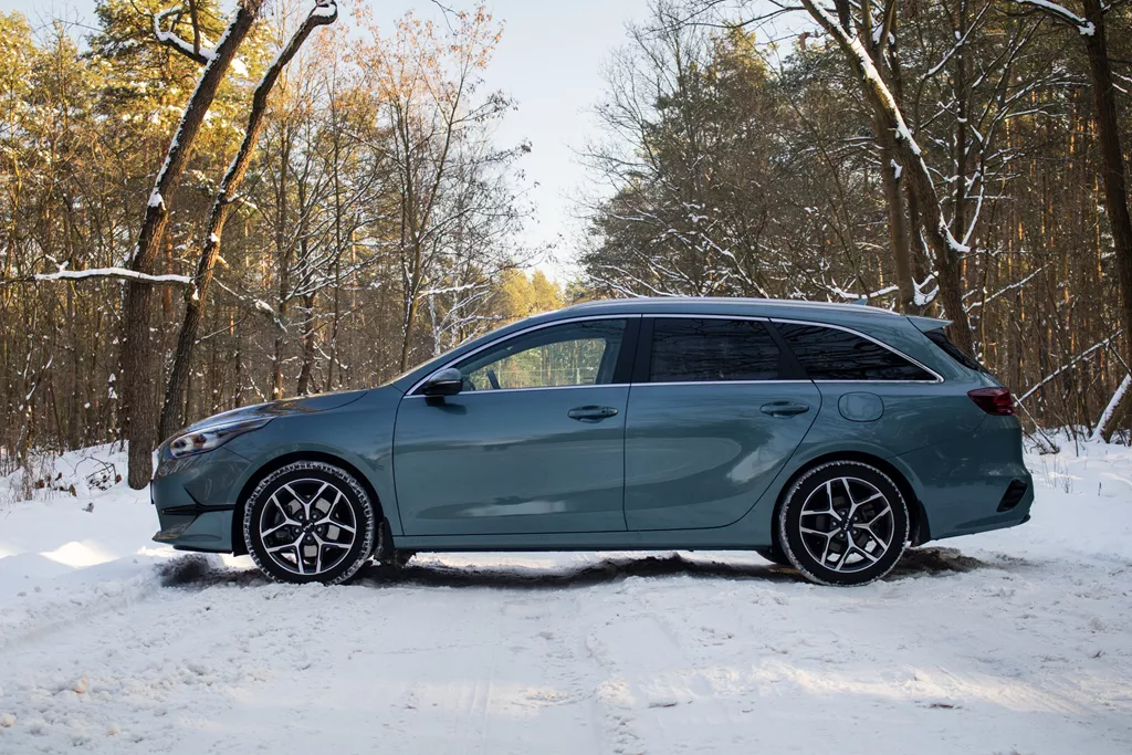 Kia Ceed Tribute 1.5 T-GDI 140 KM DCT