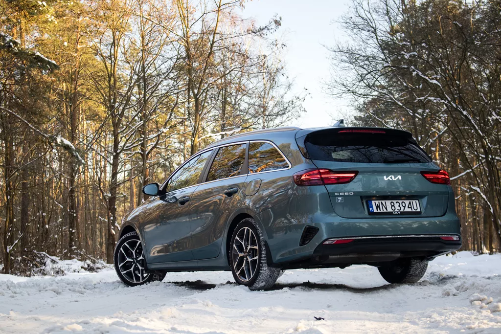 Kia Ceed Tribute 1.5 T-GDI 140 KM DCT