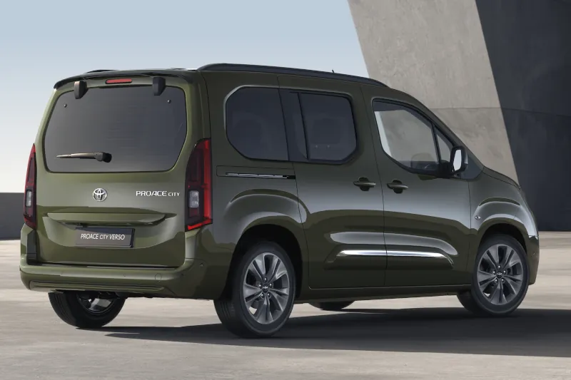 Toyota PROACE CITY Verso taniej. Wyprzedaż rocznika 2025 obejmuje ostatnie egzemplarze
