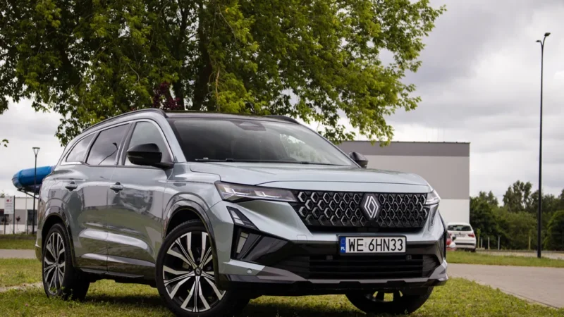 Renault Espace 2026 E-Tech Full Hybrid 200 KM | TEST. Czy nadal jest idealnym autem rodzinnym?