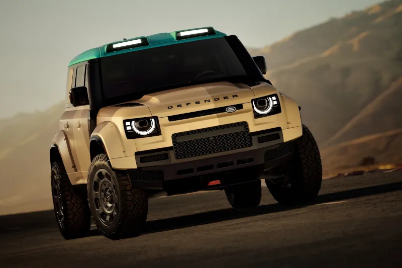 Defender Dakar ma 635 KM i 35-calowe opony. To drogowa wersja zwycięzcy Dakaru