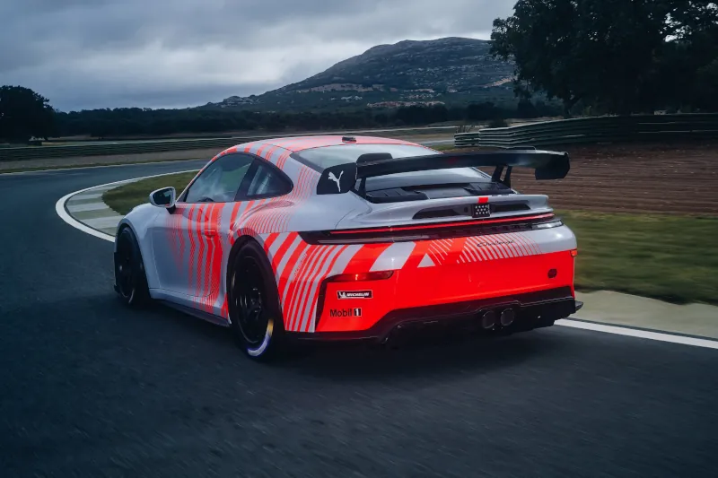 Porsche 911 GT3 bez homologacji drogowej. Nowe 911 Challenge ma 515 KM