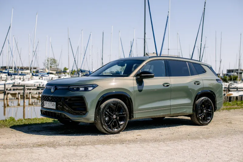 Volkswagen Tayron mocno potaniał. Teraz kosztuje od 166 290 zł