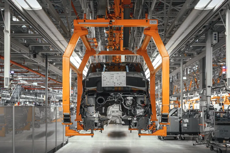 Volkswagen ma problem z fabryką. Zamiast samochodów może produkować sprzęt wojskowy