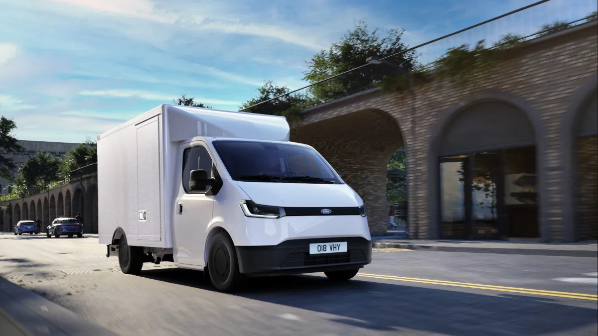 Ford Transit City doczekał się nowej wersji. To elektryczne podwozie z kabiną