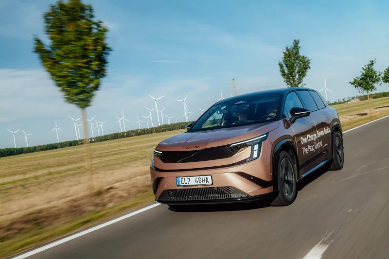 Skoda Peaq przejechała 936 km na jednym ładowaniu. To rekord dla 7-osobowego SUV-a