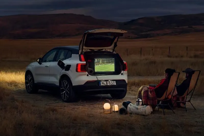 Volvo EX30 zamienia się w powerbank. Elektryk dostał nową funkcję dzięki aktualizacji
