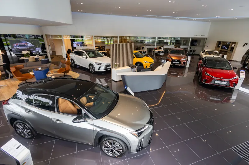 Lexus rozwija sieć w Polsce. Do końca 2027 roku będzie miał 28 salonów