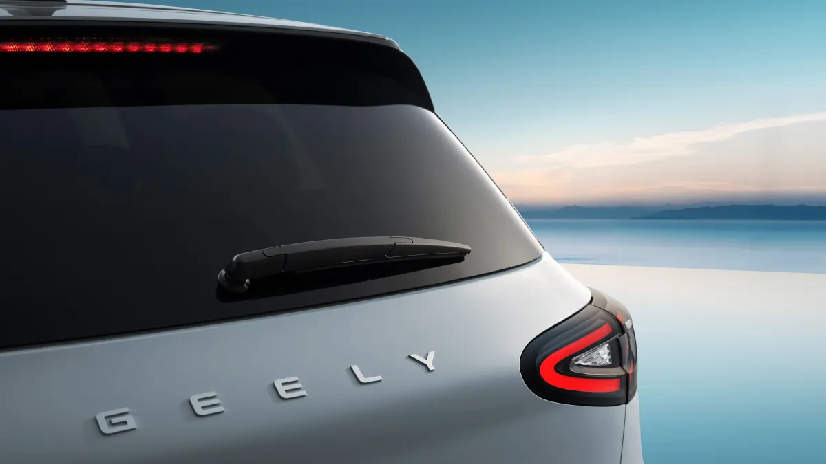 Geely E2 zadebiutuje w Polsce już w październiku. Ma 5 gwiazdek Euro NCAP
