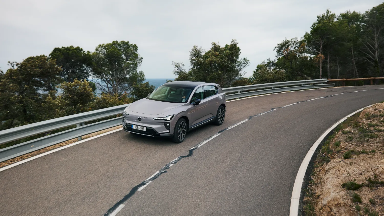 Volvo ma 50 tys. zamówień na nowe EX60. Jest jednak problem z jego produkcją