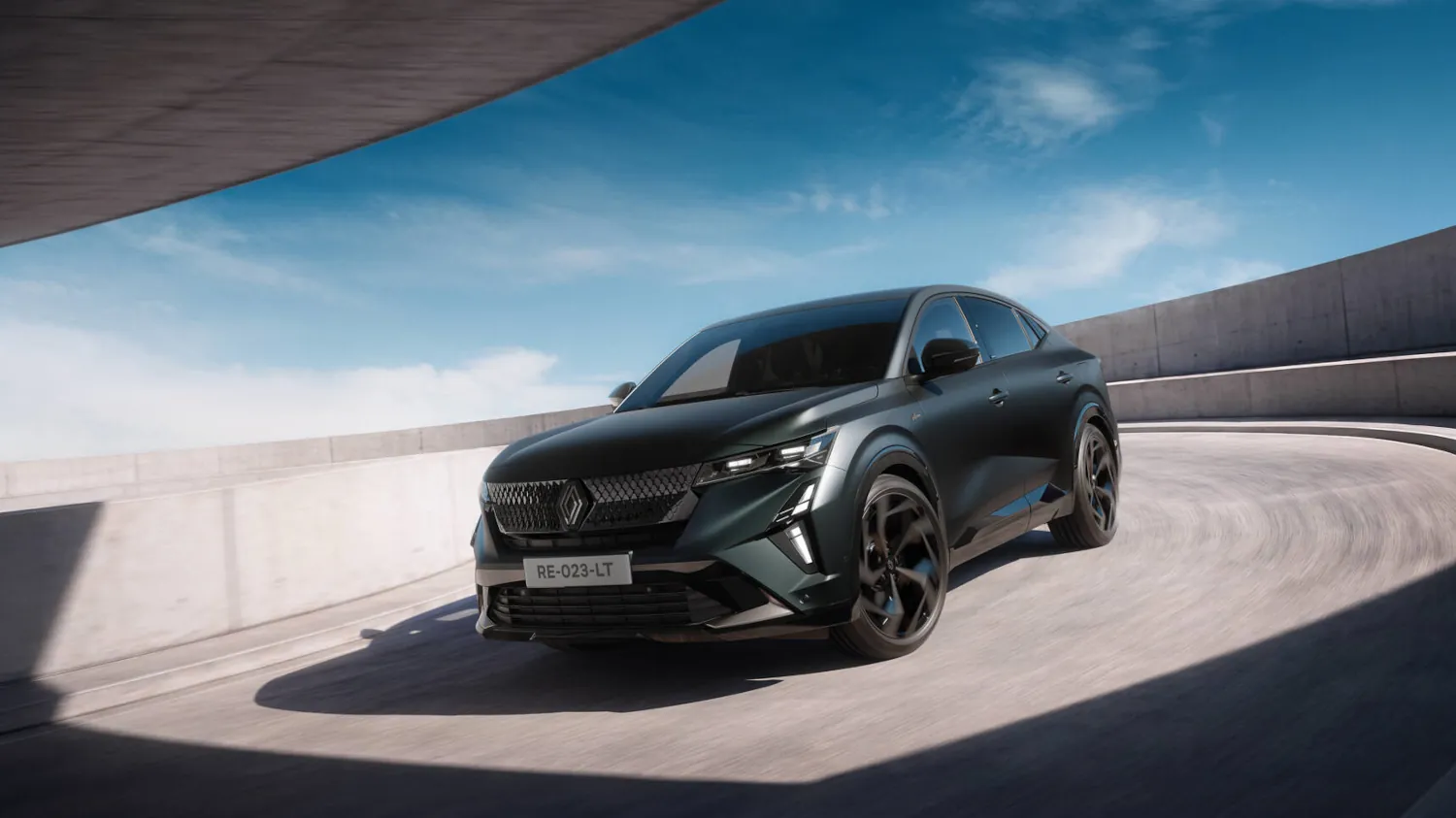 Znamy cenę limitowanego Renault Rafale Hypnotic. Co dostajemy za 263 800 zł?