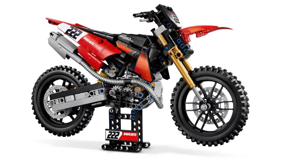 Takiego Ducati nie zaparkujesz w garażu. LEGO pokazało nowy motocykl