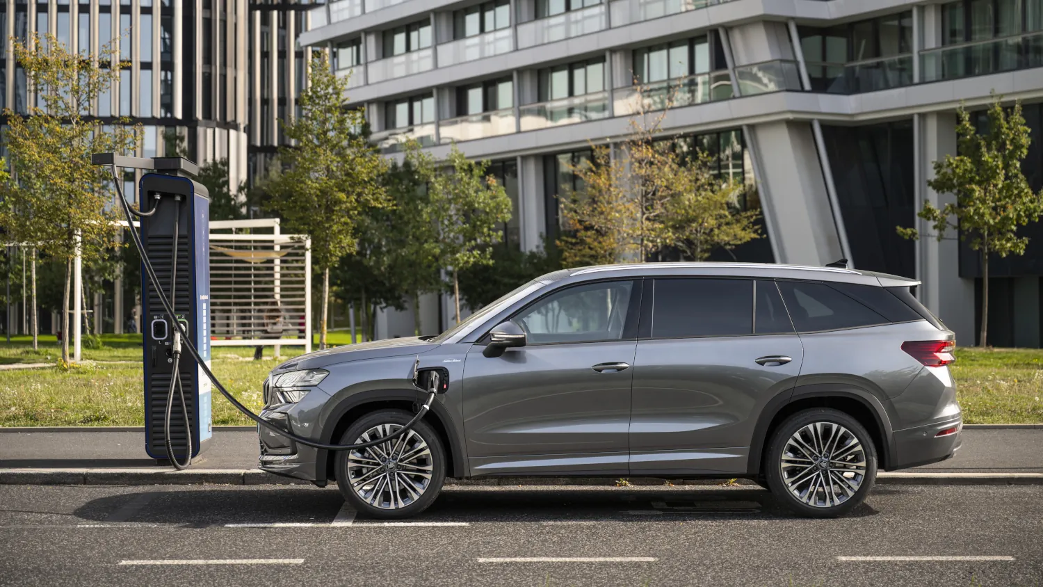 Skoda Kodiaq zyskała 68 KM i luksusową wersję Laurin & Klement. Co jeszcze się zmieniło?
