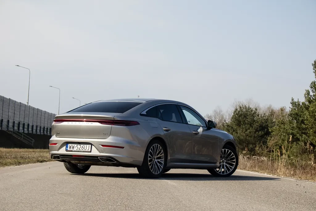 Bestune B70 2.0 Elegance LPG