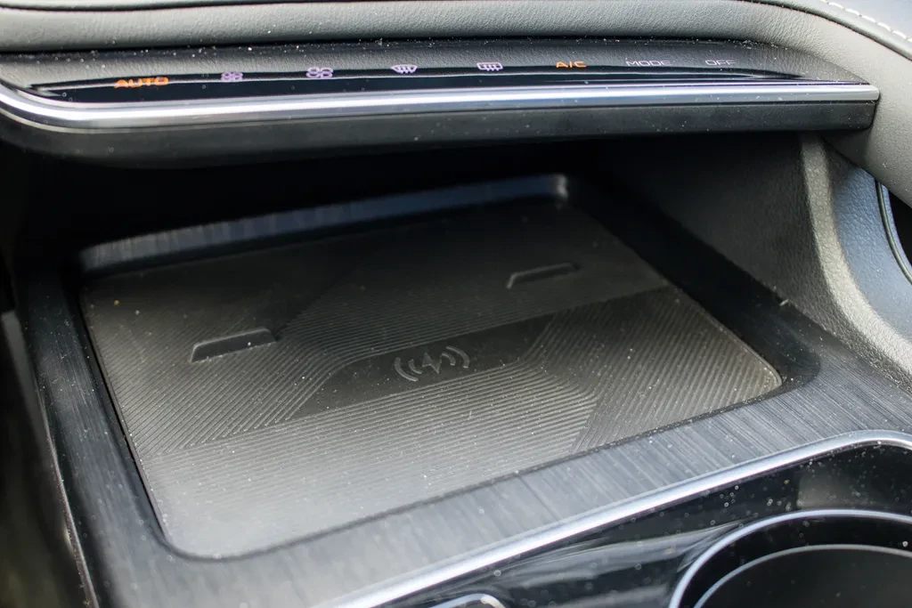 Bestune B70 2.0 Elegance LPG